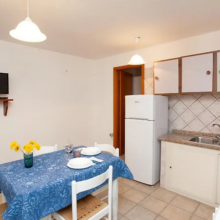 Mari Apartment