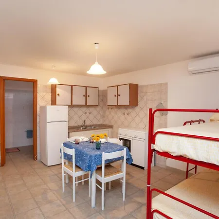 Mari Apartment *